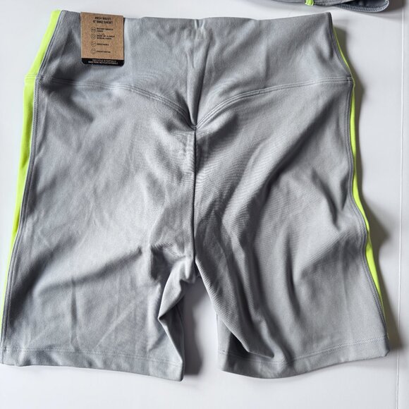 PINK Victoria's Secret Activewear Set Sports Bra and Bike Shorts Gray Lime Green - Picture 14 of 16